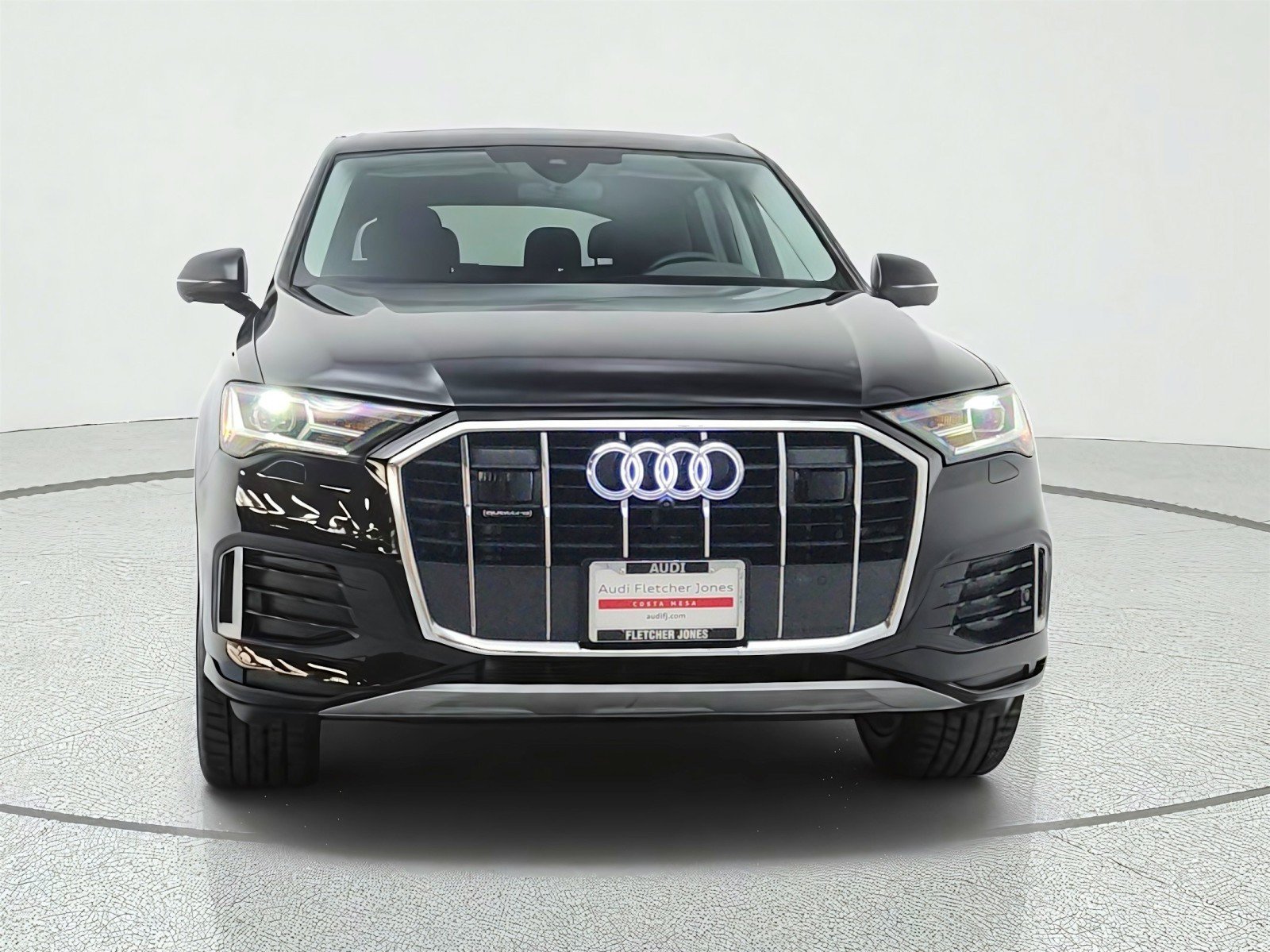 Used 2023 Audi Q7 2.0T Premium w/ Convenience Package AWD/4WD image 2