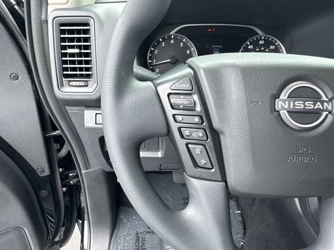 Used 2023 Nissan Frontier S RWD image 23