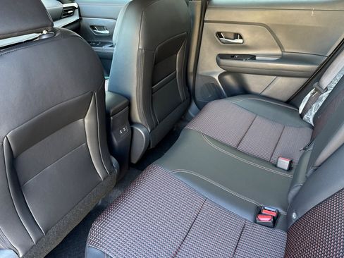 New 2026 Nissan Kicks SR w/ Cold Weather Package image 29