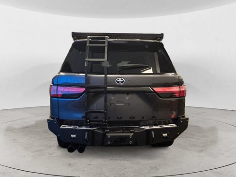 Used 2023 Toyota Sequoia TRD Pro AWD/4WD image 4