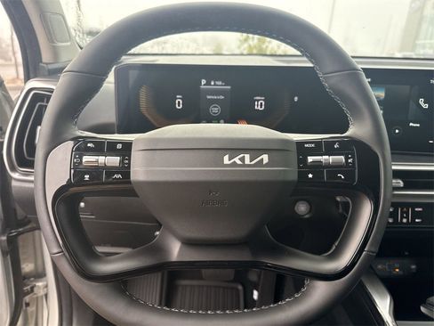New 2026 Kia Sorento LX image 15