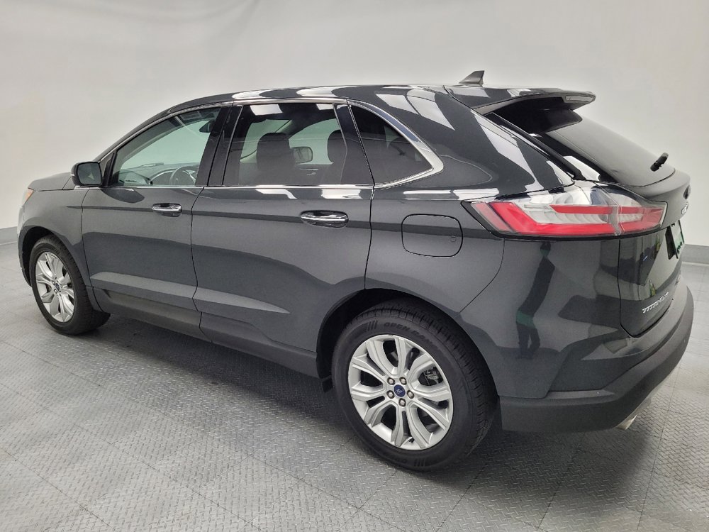 Used 2021 Ford Edge Titanium w/ Cargo Accessory Package FWD image 3