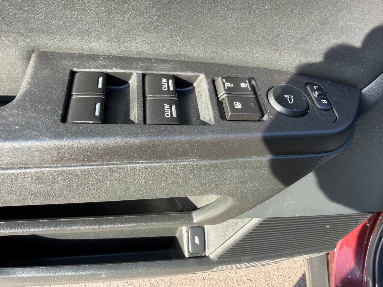 Used 2012 Honda Pilot EX-L image 17