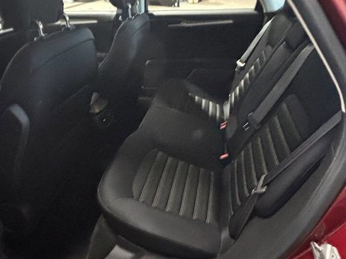 Used 2013 Ford Fusion SE image 6