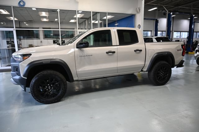 Used 2026 Chevrolet Colorado Trail Boss AWD/4WD image 9