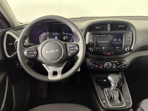 Certified 2024 Kia Soul LX w/ Option Group 015 image 45