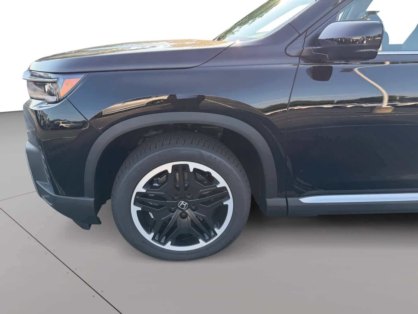 Used 2026 Honda Pilot image 18