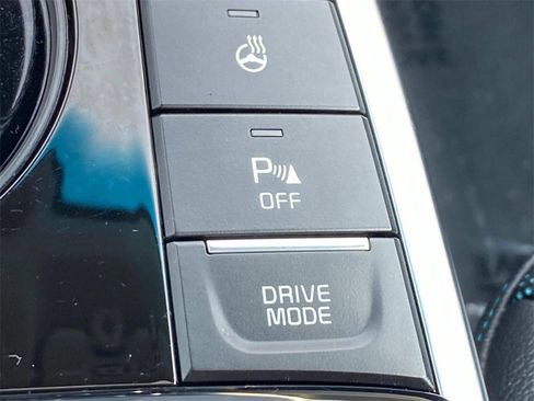 Used 2020 Kia Niro EX Premium w/ Cold Weather Package image 30