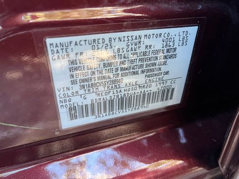Used 2025 Nissan Sentra SV FWD image 27