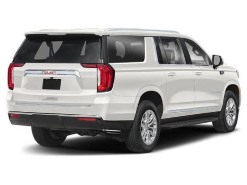 Used 2022 GMC Yukon XL SLT w/ SLT Premium Package AWD/4WD image 2