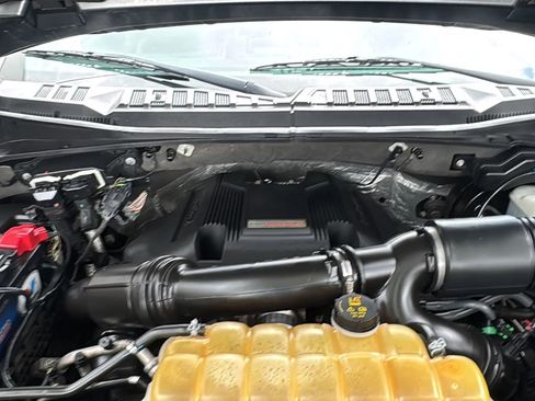 Used 2017 Ford F150 Raptor w/ Equipment Group 802A Luxury AWD/4WD image 49