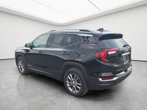Used 2024 GMC Terrain SLT AWD/4WD image 5