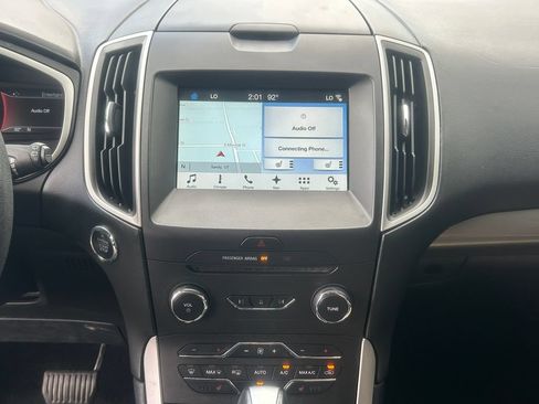 Used 2017 Ford Edge SEL w/ Equipment Group 201A AWD/4WD image 14