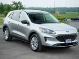 Used 2022 Ford Escape SE w/ Convenience Package image 3