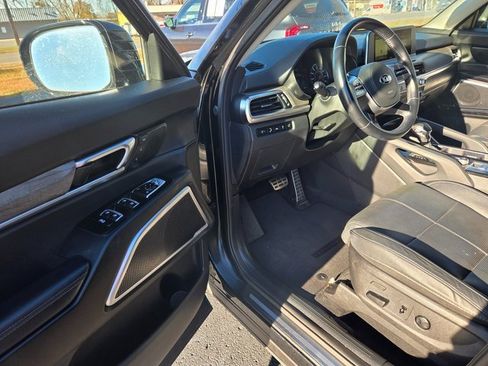 Used 2020 Kia Telluride SX w/ Towing Package image 4