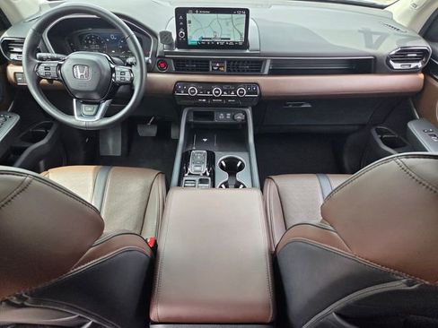Used 2024 Honda Pilot Elite image 14