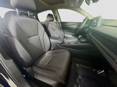 Used 2025 Honda Accord SE image 29