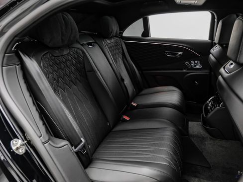 Used 2022 Bentley Flying Spur V8 AWD/4WD image 83