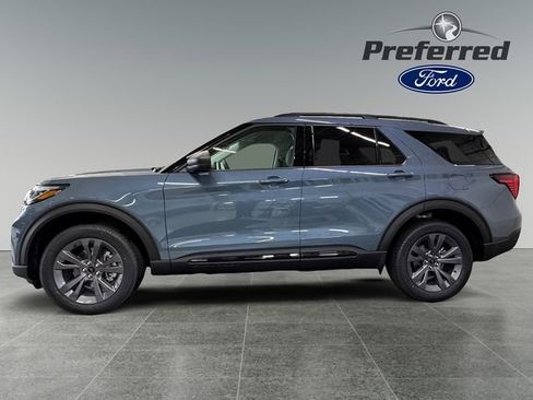 Used 2026 Ford Explorer Active w/ Active Comfort Package AWD/4WD image 9