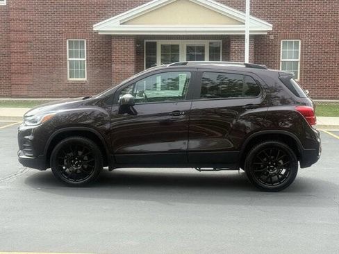 Used 2021 Chevrolet Trax LT w/ Sport Edition AWD/4WD image 7