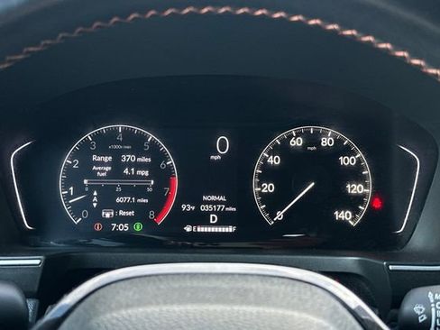 Certified 2023 Honda Pilot Sport image 32