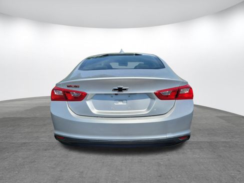 Used 2018 Chevrolet Malibu LT w/ Redline Edition image 23