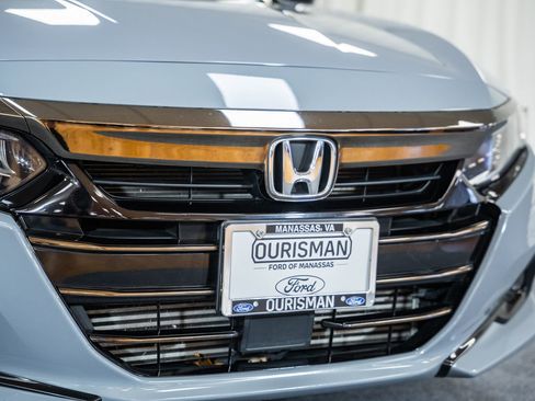 Used 2021 Honda Accord Sport Special Edition image 13