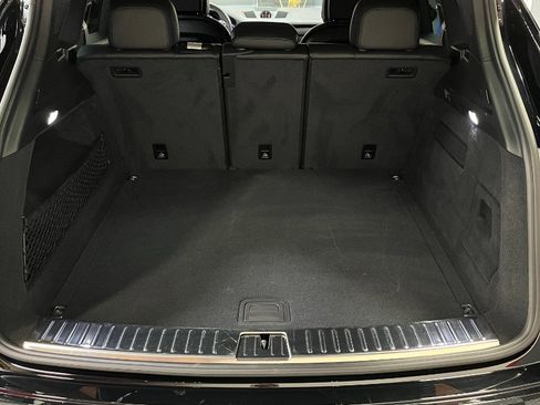 Used 2022 Porsche Cayenne S Platinum image 20