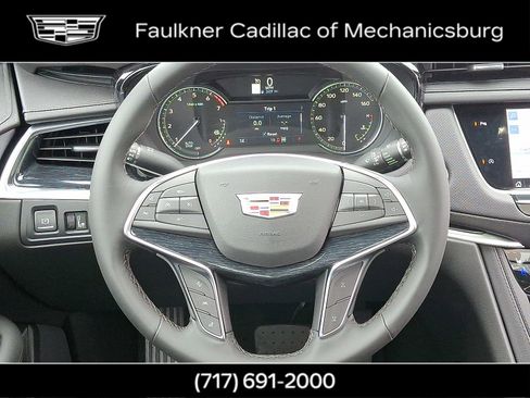 New 2025 Cadillac XT5 Premium Luxury w/ LPO, Floor Liner Package image 15