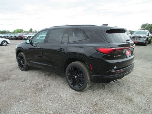 New 2026 Buick Enclave Sport Touring w/ Power Package FWD image 7