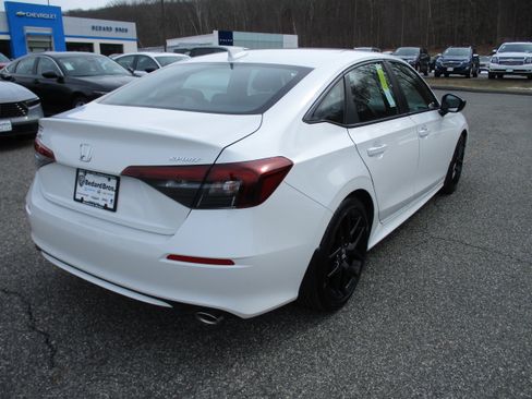 Certified 2025 Honda Civic Sport image 5