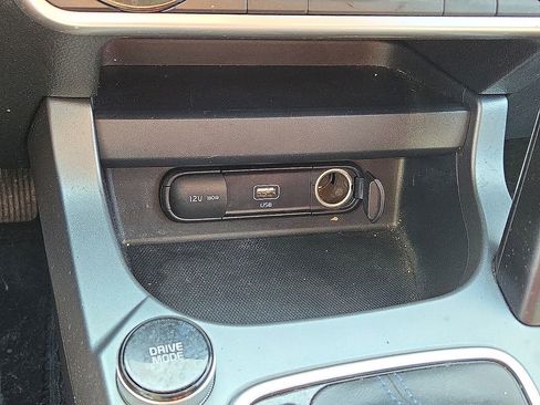 Used 2021 Kia Seltos S FWD image 28