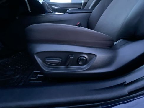 Used 2022 Toyota Camry LE image 12