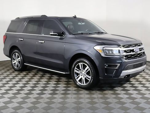 Used 2022 Ford Expedition Limited image 58