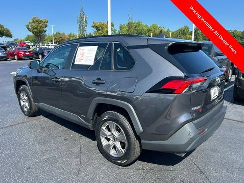 Used 2024 Toyota RAV4 LE AWD/4WD image 17