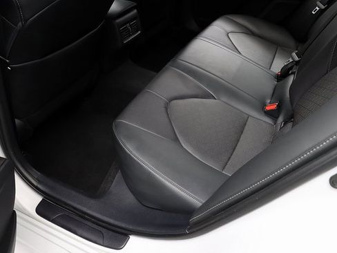 Used 2023 Toyota Camry XSE image 26