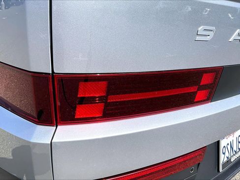 Used 2025 Hyundai Santa Fe SE FWD image 28