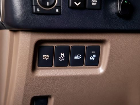 Used 2022 Lexus GX 460 Premium w/ Premium Package AWD/4WD image 31