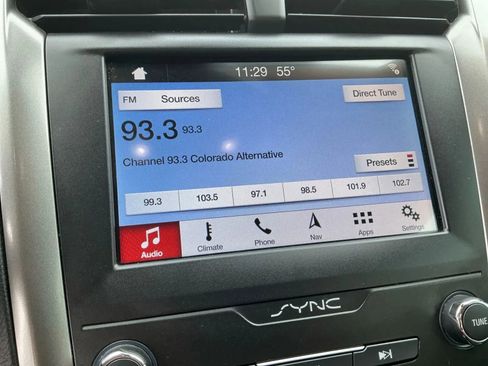 Used 2019 Ford Fusion SEL image 28