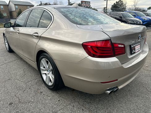 Used 2011 BMW 528i Sedan image 5