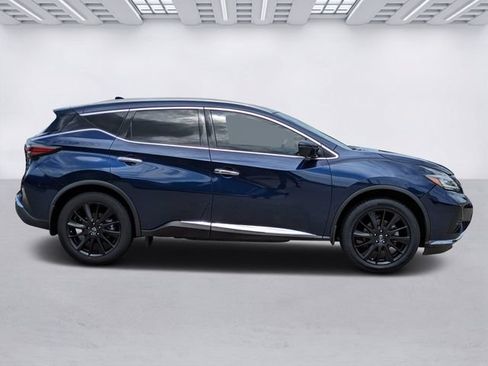 Used 2024 Nissan Murano Platinum w/ Cargo Package FWD image 3