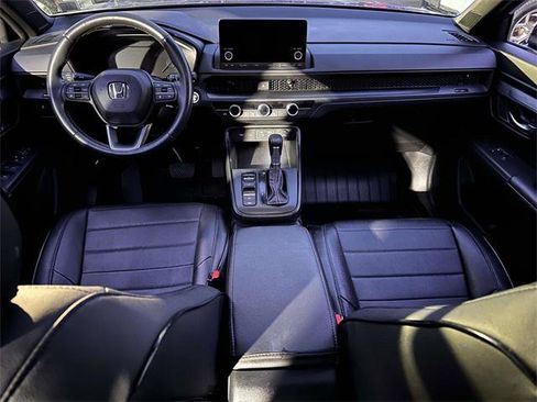 Used 2025 Honda CR-V Sport image 17