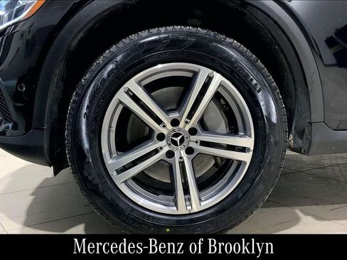 Used 2022 Mercedes-Benz GLC 300 4MATIC image 12