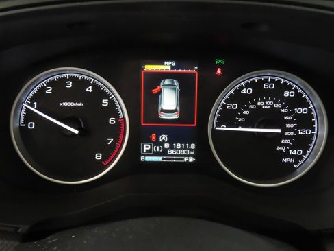 Used 2020 Subaru Forester Limited w/ Popular Package #3 AWD/4WD image 12