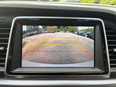 Used 2018 Hyundai Sonata Limited FWD image 23