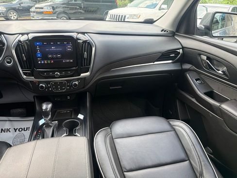 Used 2021 Chevrolet Traverse High Country w/ LPO, Floor Liner Package AWD/4WD image 24