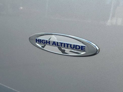 Used 2016 Jeep Patriot High Altitude AWD/4WD image 31