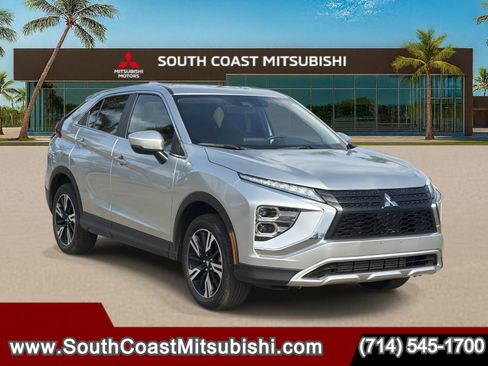 Used 2025 Mitsubishi Eclipse Cross SE image 1