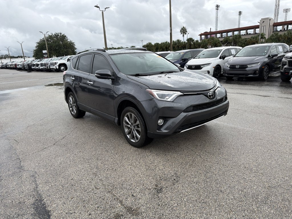 Used 2018 Toyota RAV4 Limited FWD image 2
