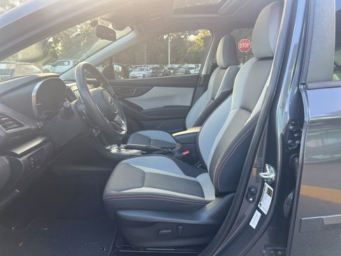 Used 2023 Subaru Crosstrek 2.0i Premium image 18